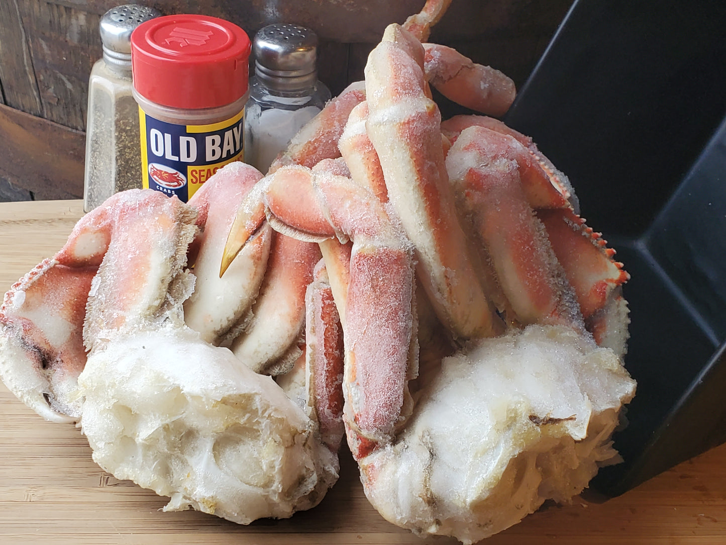 DUNGENESS CRAB CLUSTERS